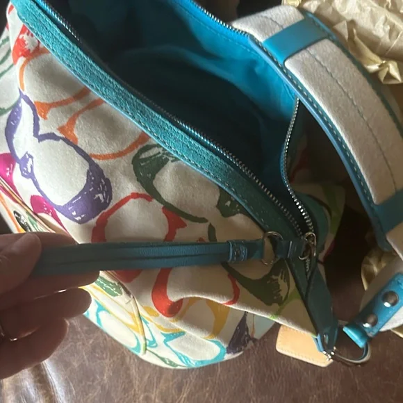 Coach Hampton Scribble Hobo bag - Picture 9 of 11